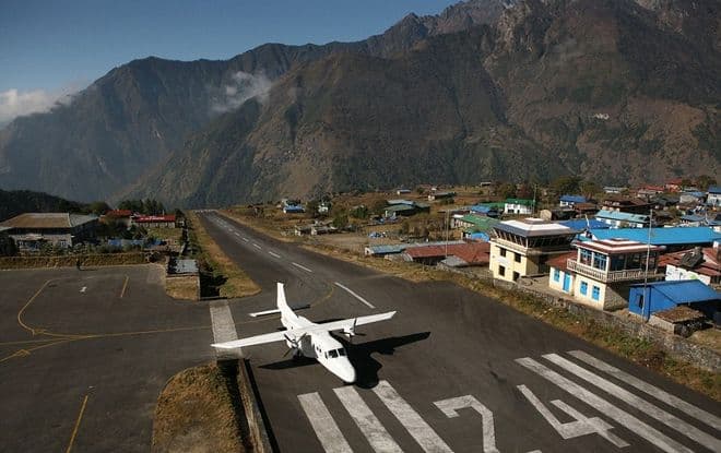 Débarquements complexes du monde : Lukla, Gibraltar et la princesse Juliana
